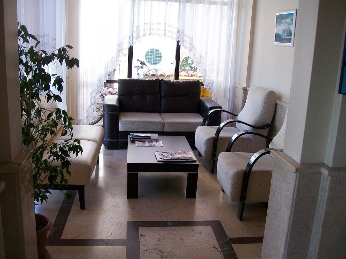 Kerman 4* Çeşme